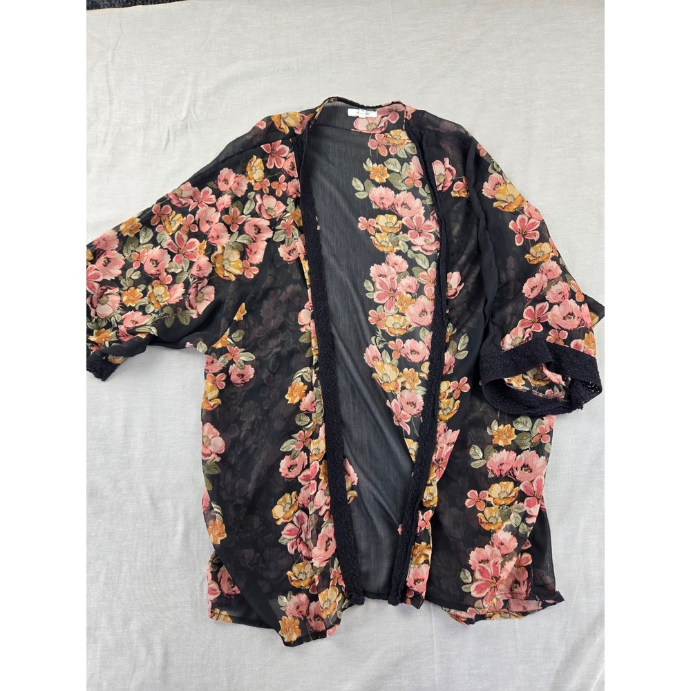 Maurices Womens Black Floral Sheer Kimono Cardigan Crochet Trim Size M 2182